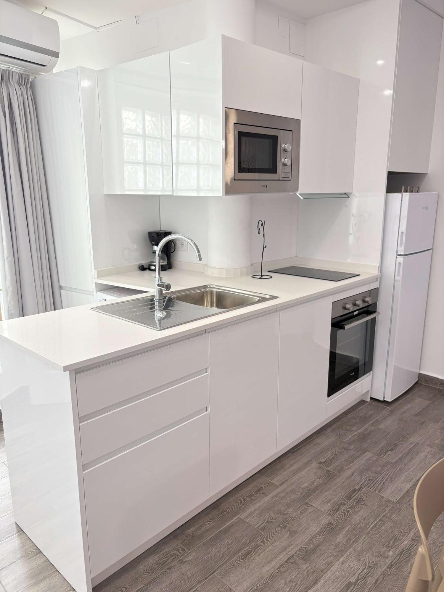 Apartamentos Carmela Μπένιντορμ Εξωτερικό φωτογραφία